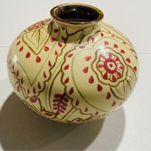 Artistic Ceramic Vase with Floral Design